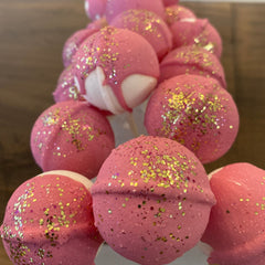 Cake Pop Bath Bomb